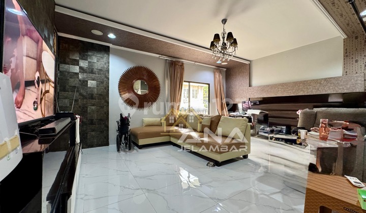 Ana Rumah Uk 13X19.5m Bonus Lahan Parkir di Komplek Duta Mas Jelambar - foto 1