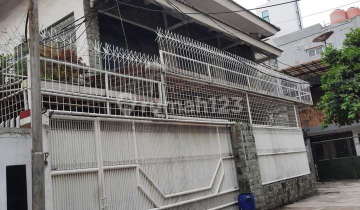 Dijual Rumah di Mangga Besar Cocok untuk Kost di Taman Sari Jakarta Barat - foto 1