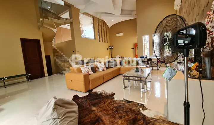 Dijual Rumah Mewah Taman Daan Mogot - foto 1