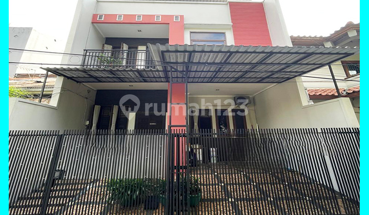 Chandra Rumah Ukuran 7X15m di Komplek Kavling Polri Jelambar - foto 1