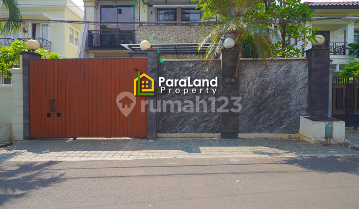 For Sale Siap Huni Luxury Cultural House di Kemanggisan - foto 1