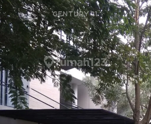 Rumah 3 Lantai di Puri Botanical Luas 235M2 - foto 1