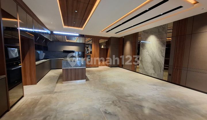 Rumah Cantik, Lingkungan Asri, Siap Huni, di Puri Indah Jakbar - foto 1
