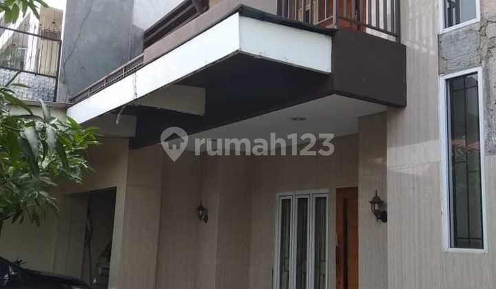 Di Jual Cepat Rumah Tanjung Duren Bagus Siap Huni - foto 1