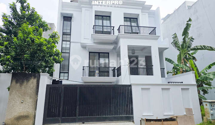 Rumah Brand New Permata Buana Design American Classic - 200M2 - foto 1