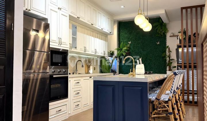 Dijual Rumah Cantik Taman Palem Lestari - foto 1