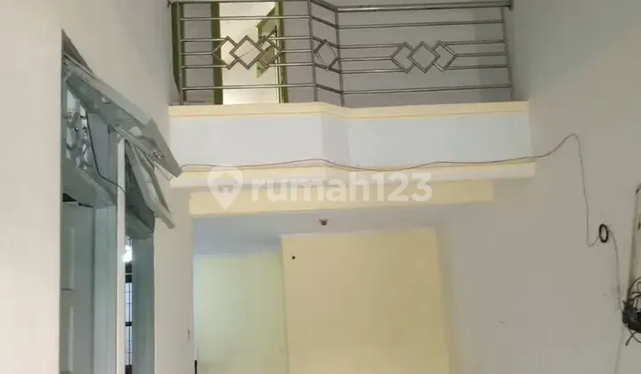 P Lk Dijual Rumah 1,5 Lantai di Citra Garden 3 Ext - foto 1