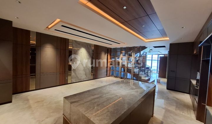 Dijual Rumah di Puri Indah Jakarta Barat Siap Huni - foto 1