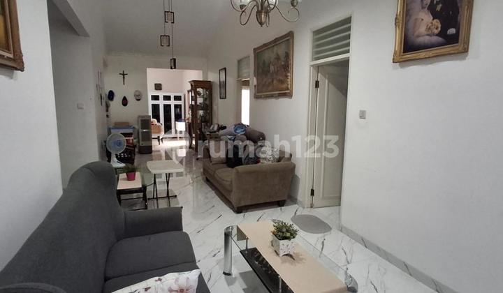 Murah, Dekat Akses Tol, Rumah, 2 Lantai, SHM, Dekat Pusat Perbelanjaan, bisa KPR, Lokasi di Metland Puri Cyber City - foto 1