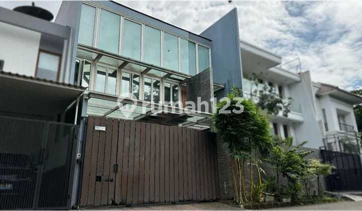 Rumah Cantik Dijual di Permata Buana Jakarta Barat - foto 1