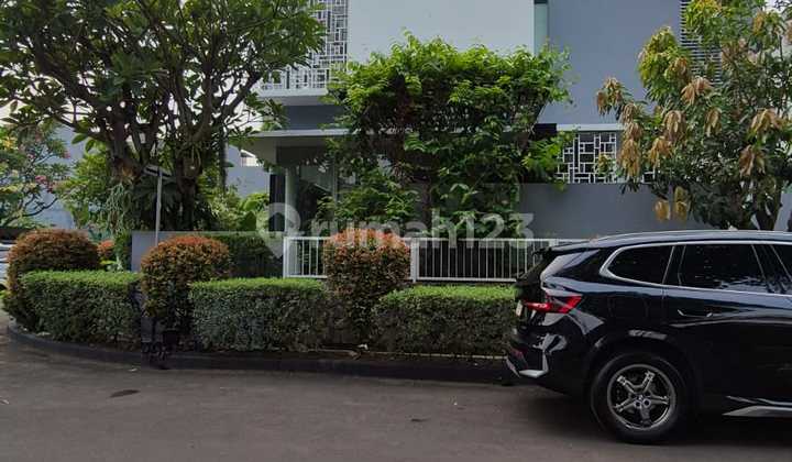Dijual‼️ :Fire::Fire::Fire:rumah Permata Buana 3 Lantai (Attic) Hoek Utara Barat - foto 1