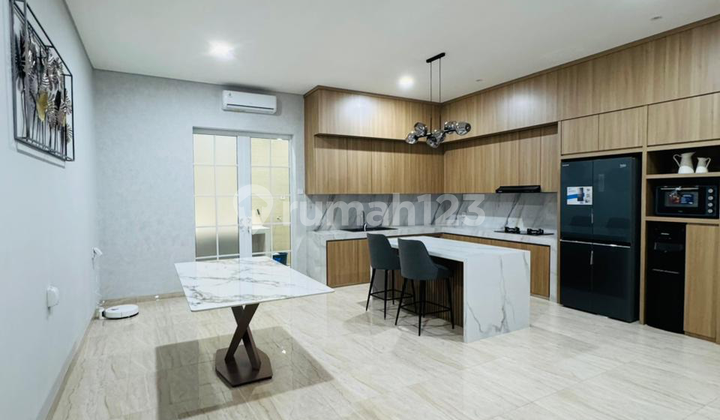 Metland Puri 6X20, Hadap Barat Laut, SHM, Full Furnished - foto 1