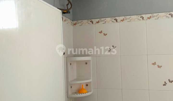 Rumah Hoek Permata Palem Dijual Murah - foto 1