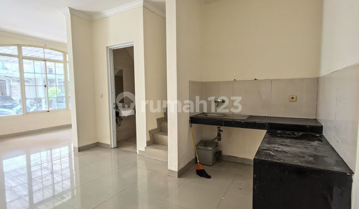 Rumah West Europe Green Lake City, 6X15,Std Developer, Strategis - foto 1
