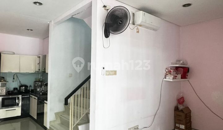 Dijual Rumah di Golf Lake Risedence Jakarta Barat - foto 1