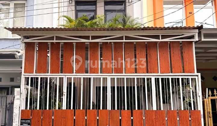 Jual Rumah Bagus Rapih Siap Huni Full Furnished di Cengkareng - foto 1