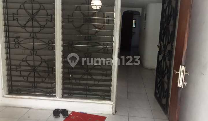 Dekat Mall Green Sedayu - foto 1