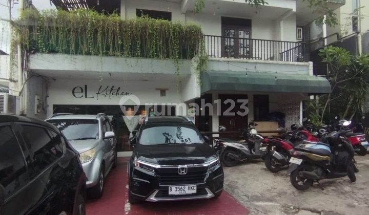 Rumah 2 Lantai Strategis di Daerah Tomang, Jakarta Barat - foto 1