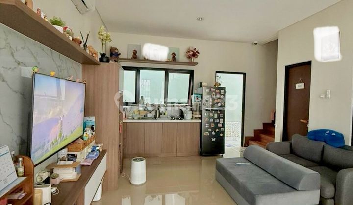 Rumah Northbend Metland Furnish Rapi Siap Huni - foto 1
