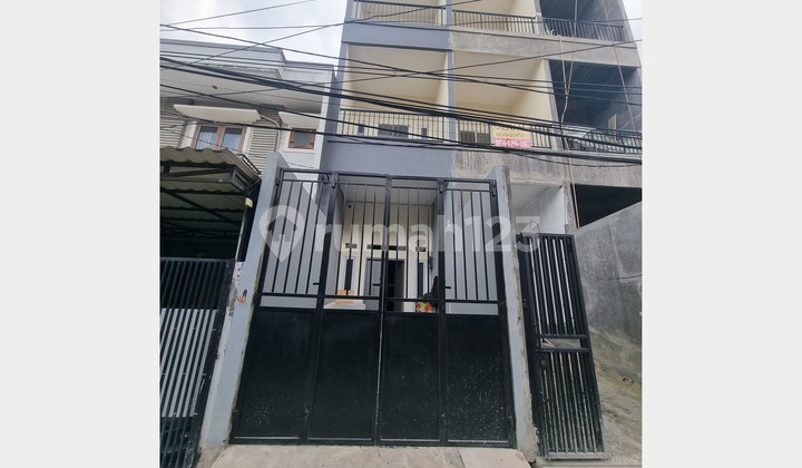 Rumah Baru 3,5Lantai Jalan Mangga Duri Kepa Dekat Tanjung Duren - foto 1