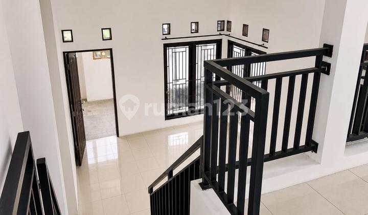 Dijual Rumah di Komplek Walikota Jakarta Barat - Harga Nego - foto 1