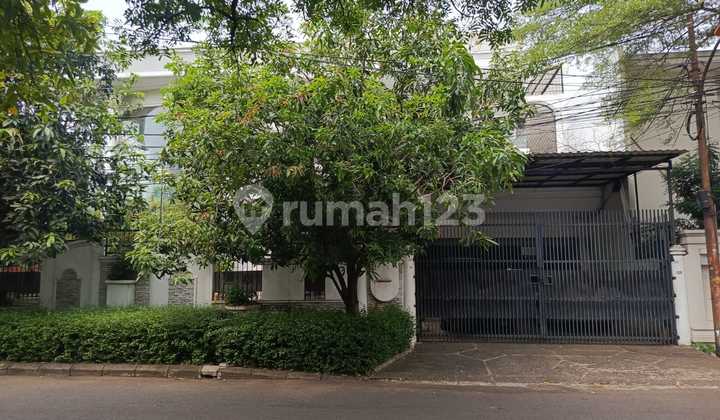 Puri Indah Kembang Ayu. Rumah Besar Hitung Harga Tanah - foto 1
