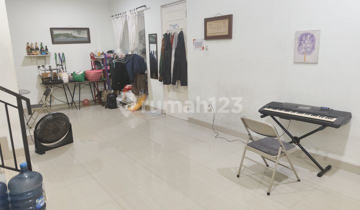 Dijual Rumah Siap Huni 2 Lantai di Kalideres Stl - foto 1