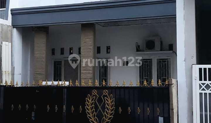 Rumah Cantik 3 Lantai Metland Puri LT 6X15m2 Jakarta Barat - foto 1