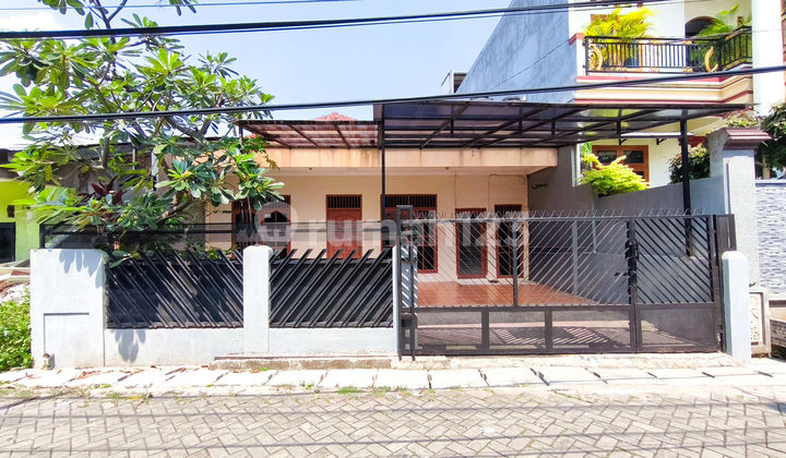 Rumah LT 150 Hadap Utara 8 Menit ke Mandaya Royal Hospital Puri J45280 - foto 1
