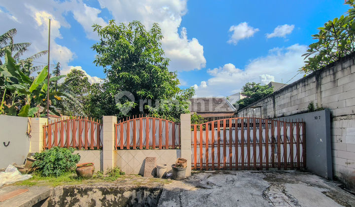 Rumah SHM Tanah Luas 16 Menit ke Lippo Mall Puri Dibantu KPR J46266 - foto 1
