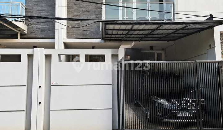 Rumah Furnish 5.5X19 Strategis di Duri Kepa(Dk484) - foto 1