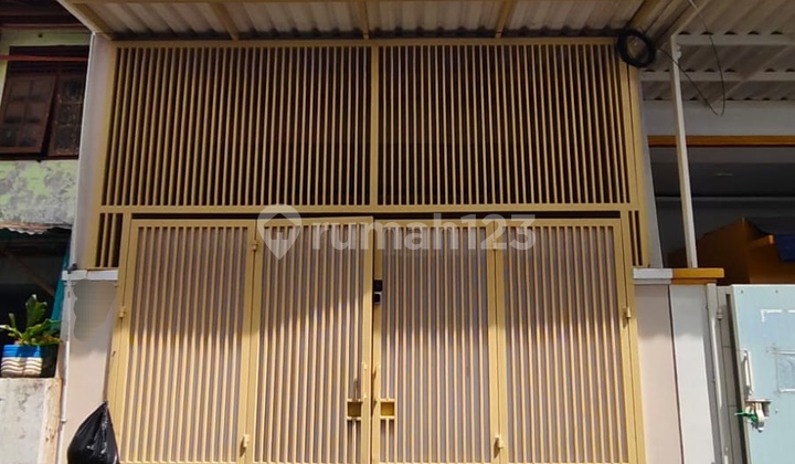Dijual Rumah Second Minimalis Siap Huni di Tanjung Duren - foto 1