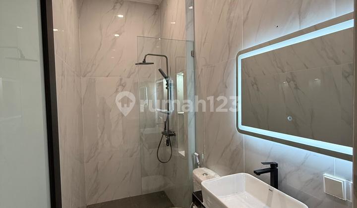 Dijual Rumah Golf Lake Residence - foto 1