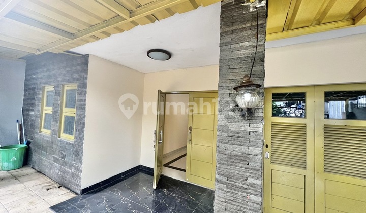 Rumah di Kav Dki Meruya Utara - foto 1