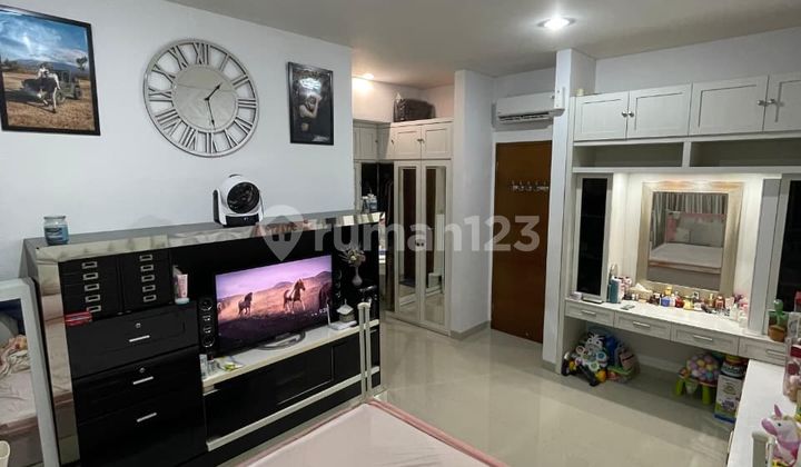 Dijual Rumah Cantik di Duri Kepa - foto 1
