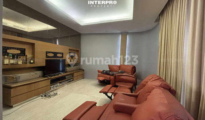 Rumah Mewah Dijual Duri Kepa Siap Huni Hadap Selatan - LT 300M2 - foto 1