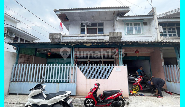 Chandra Rumah Ukuran 10X15m di Jelambar - foto 1