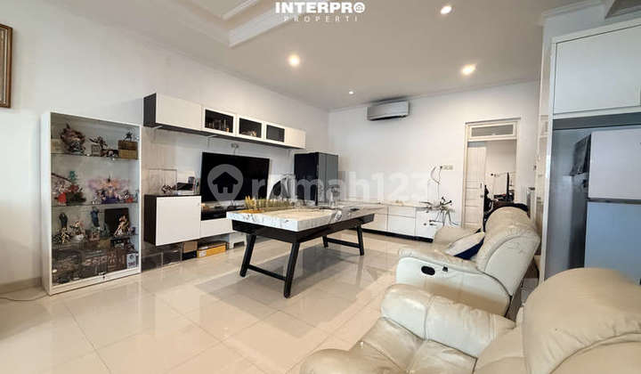 Rumah Modern Minimalis 2 Lantai Siap Huni Dijual di Puri Indah - foto 1