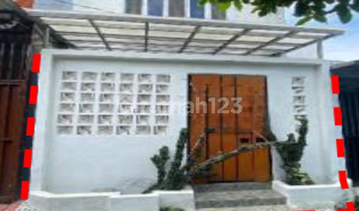 Rumah 2 Lantai di Jelambar, Grogol Petamburan, Jakarta Barat - foto 1