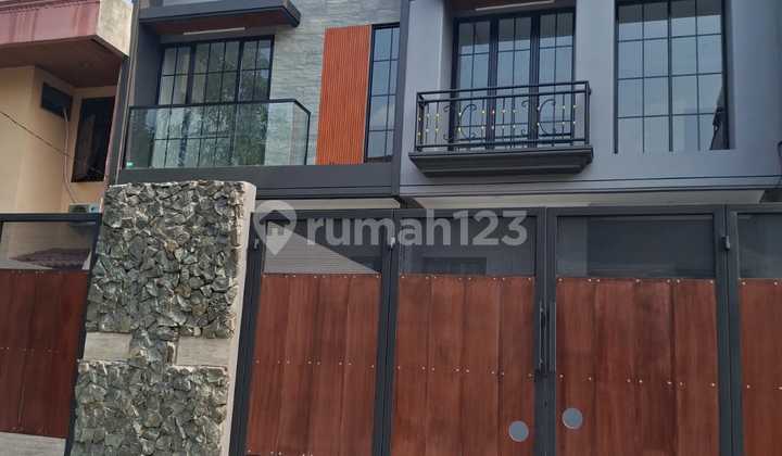 Cb Rumah Baru 2Lt Kav Dki Meruya Utara 5X25 Row 2 Mbl Jakarta - foto 1
