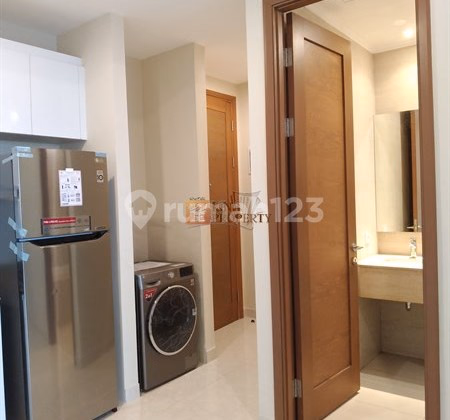 Apartemen Taman Anggrek Jual 1BR 50m² - Disewakan 1 Bedroom Condominiu #645979