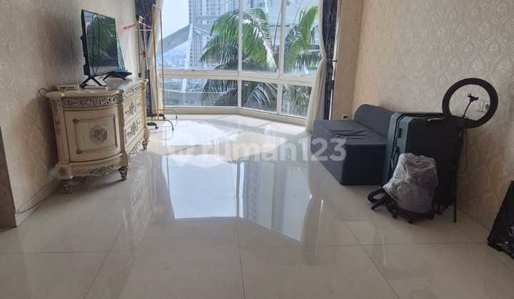 Apartemen Taman Anggrek Jual 2BR - Apartemen 12 lantai di Taman A #674471