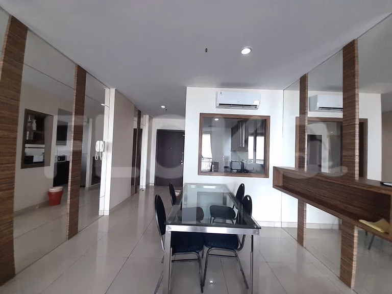 Harga Apartemen Royal Mediterania per M2 2026: Data dan Analisis