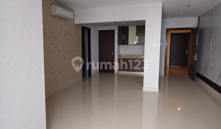 Apartemen Central Park Jual 1BR Central Park - Berlokasi di Central Park, Jak #662523