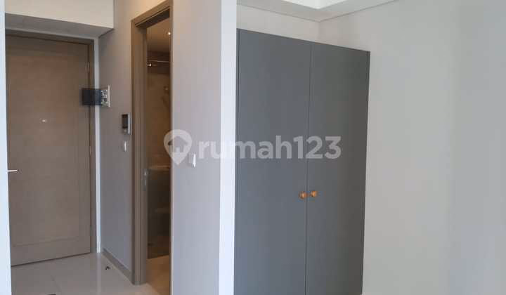Apartemen Taman Anggrek Jual Studio - Berlokasi di Taman Anggrek, Ja #892835
