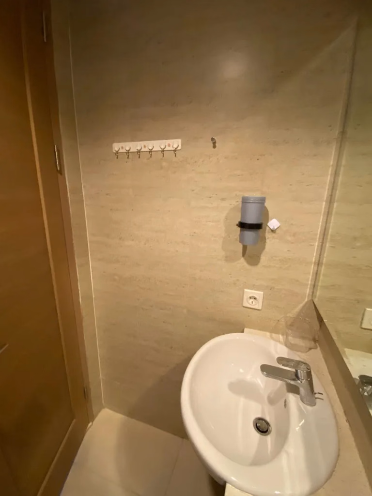 Apartemen Sewa 2BR 50m² Lt.18 Taman Anggrek Residences - Unit 2 kamar di lantai 18 — view bagus, harga terj #tar-17