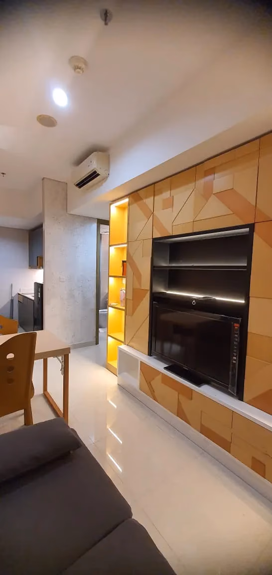 Unit apartemen dijual cepat BU Taman Anggrek Jakarta Barat secondary market murah
