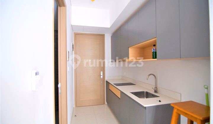 Apartemen Taman Anggrek Jual Studio - Taman Anggrek, Jakarta Barat - #709254
