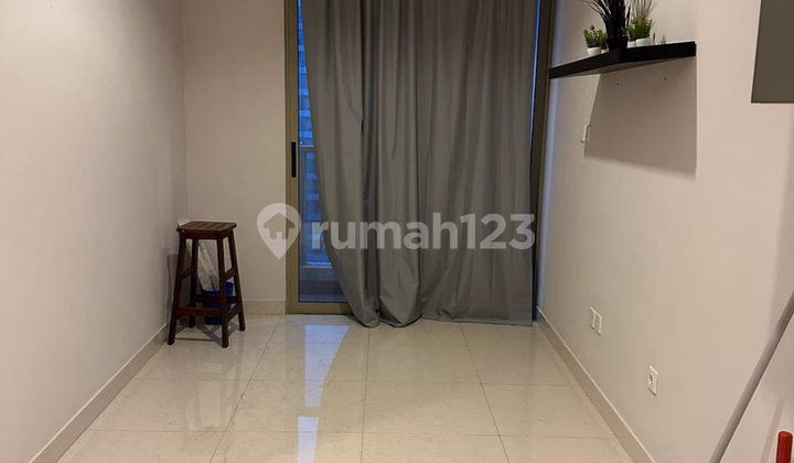 Apartemen Taman Anggrek Jual Studio 50m² - Unit apartemen 2 lantai di Tam #653467