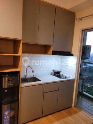 Apartemen Central Park Sewa Studio Central Park - Condominium 2 lantai di kawasa #284589 - foto 3